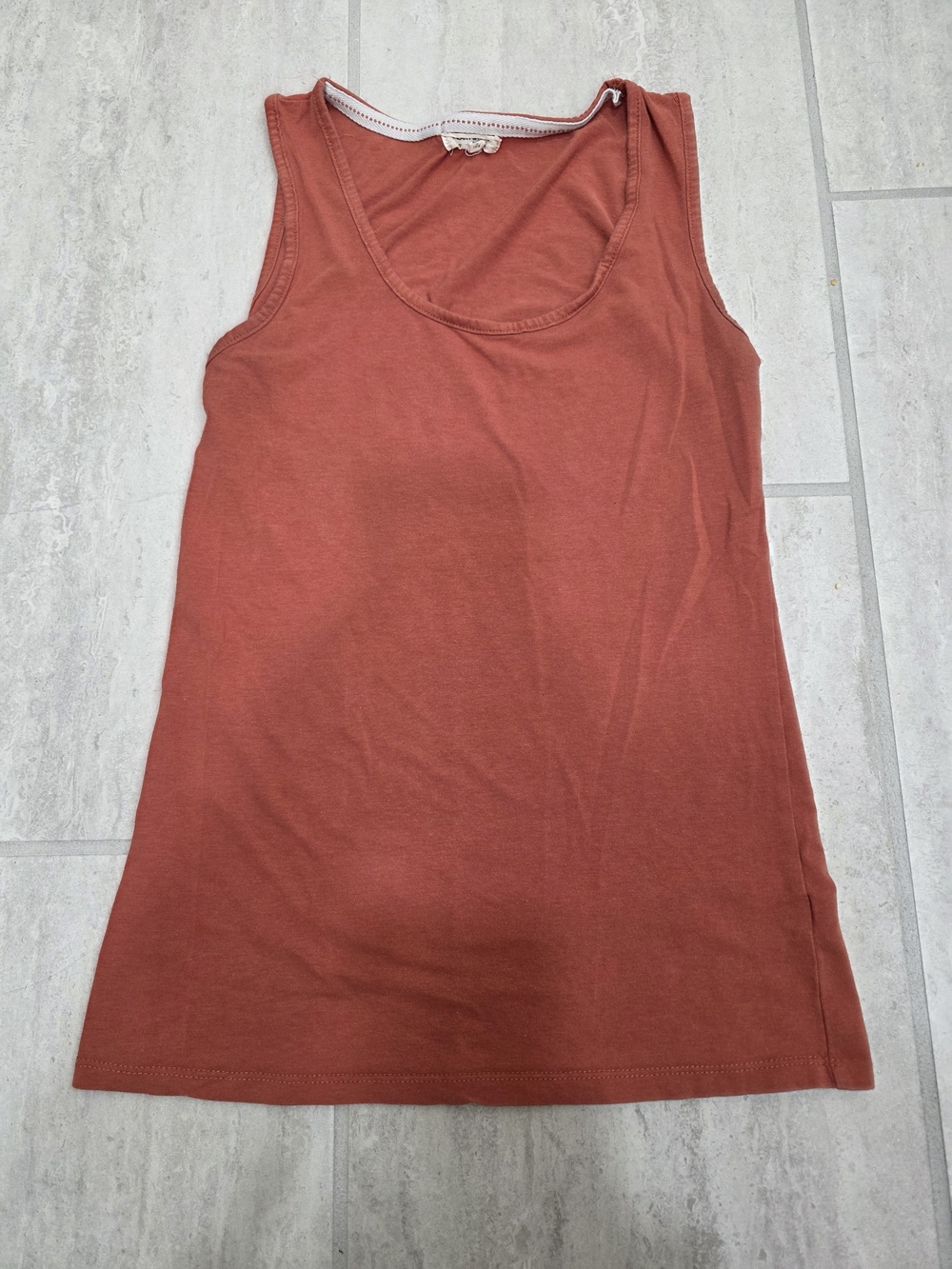 Heart Hips Scoop Neck Tank Top - Rusty Orange